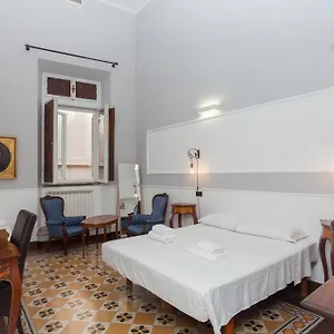 Palazzo Del Duca Piazza Navona Pensjonat