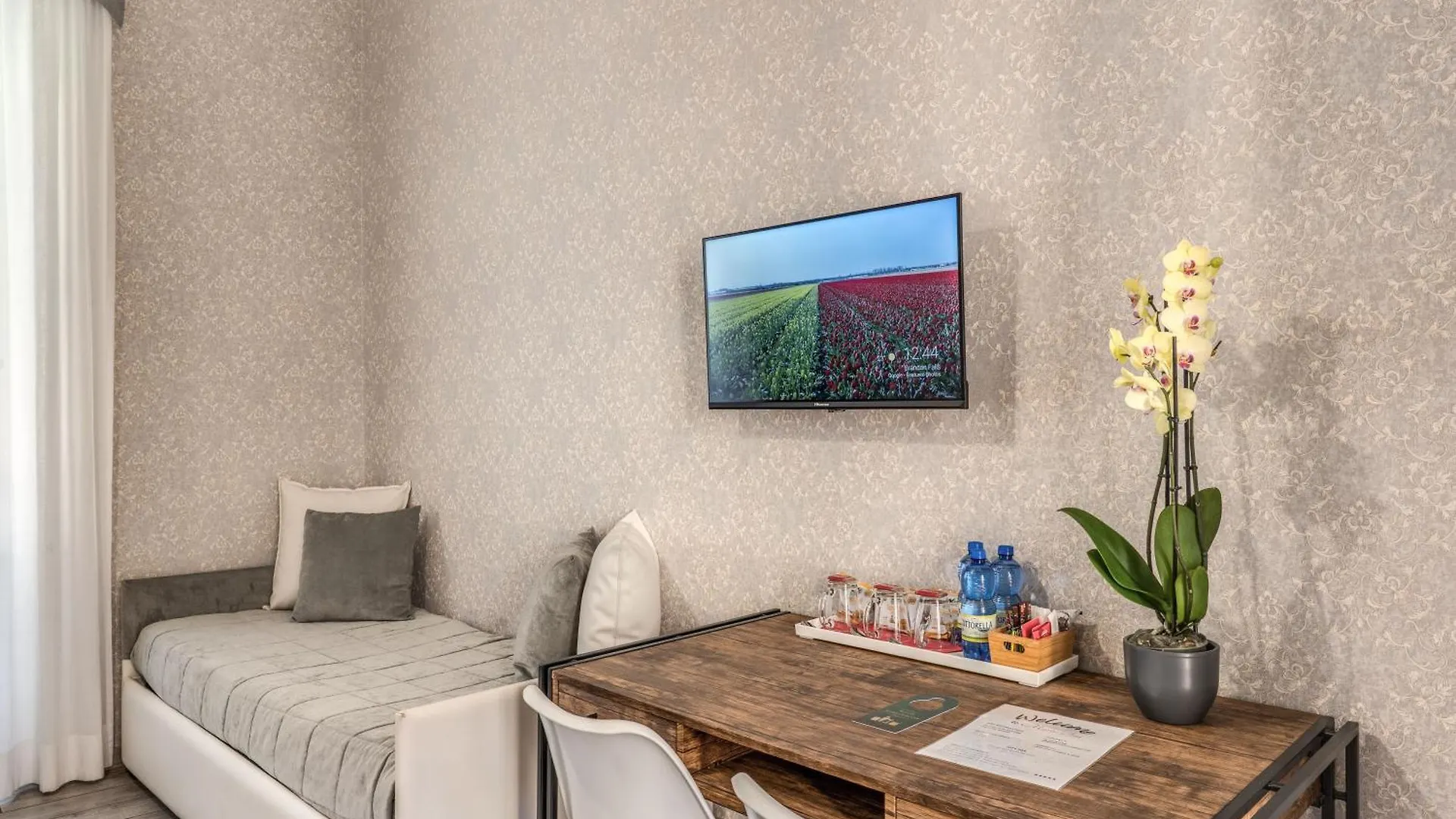 ** Guest house Marta Inn Rome Italy