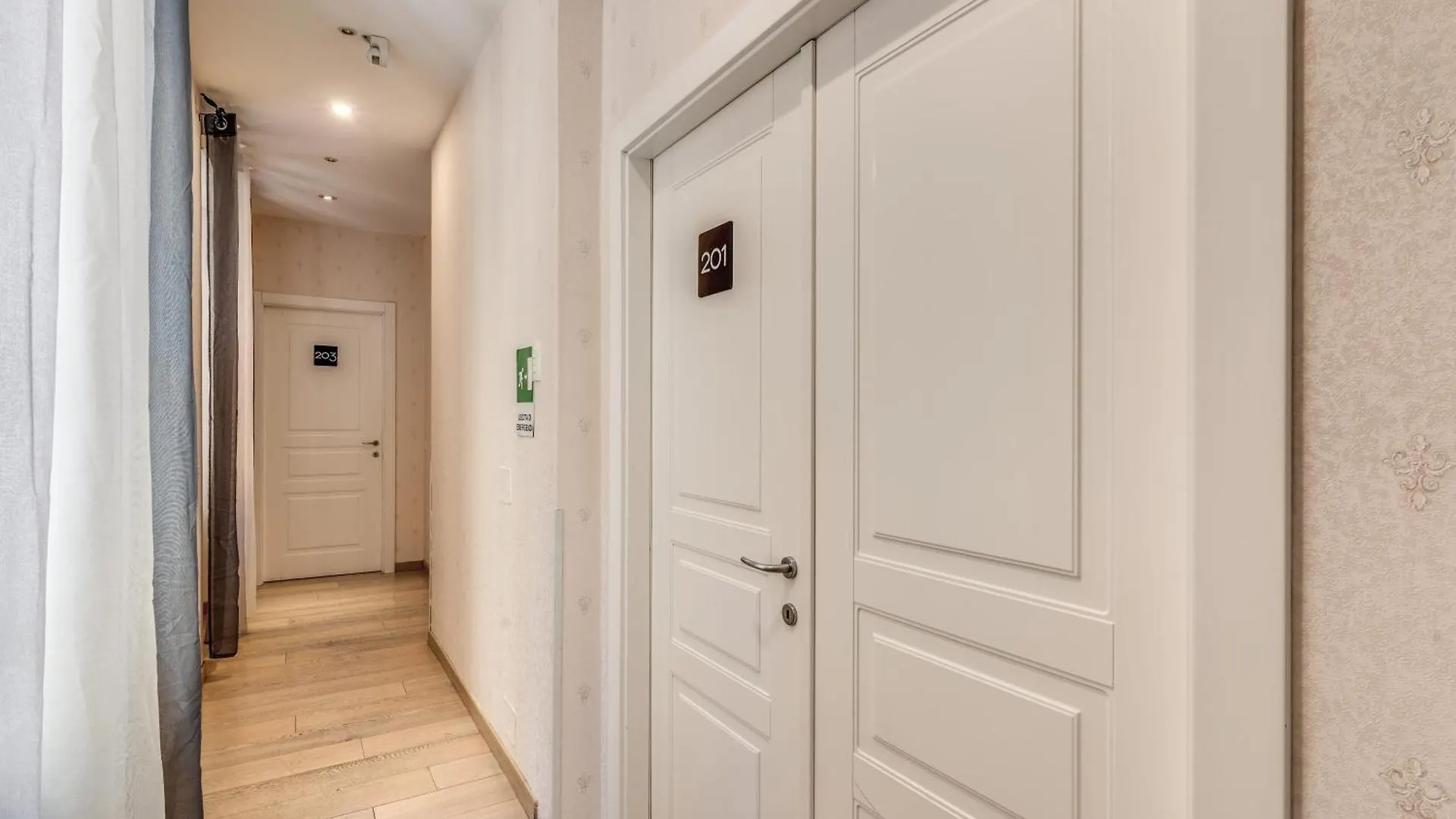 Marta Inn Rome 2*,