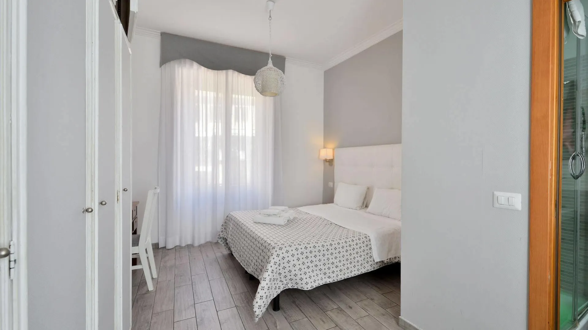 ** Guest house Marta Inn Rome Italy